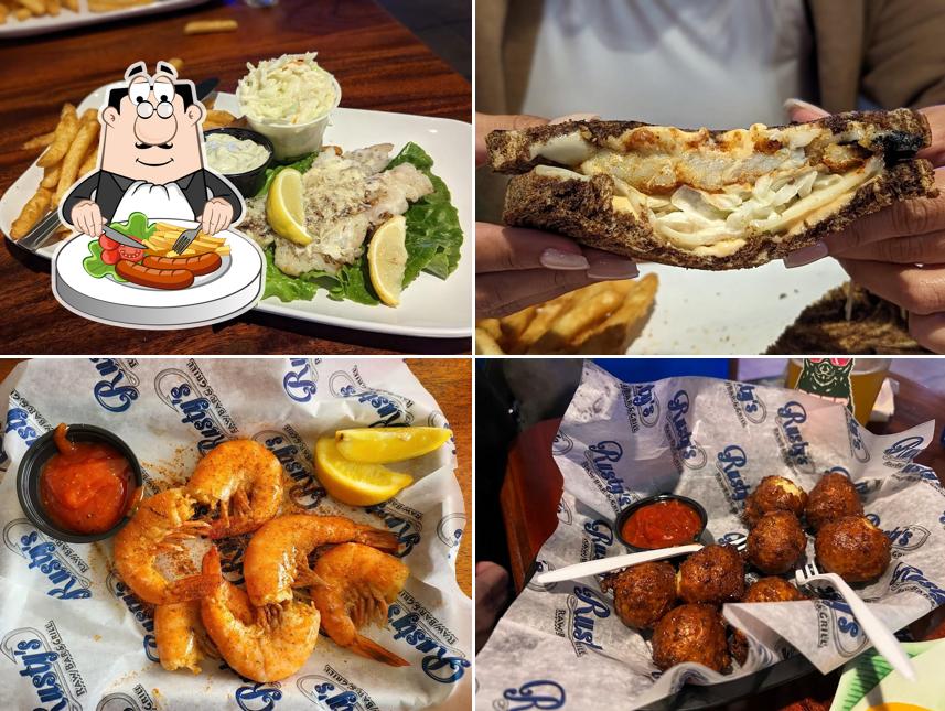 Rusty's Raw Bar & Grill, 9520 Marketplace Rd in Fort Myers Restaurant