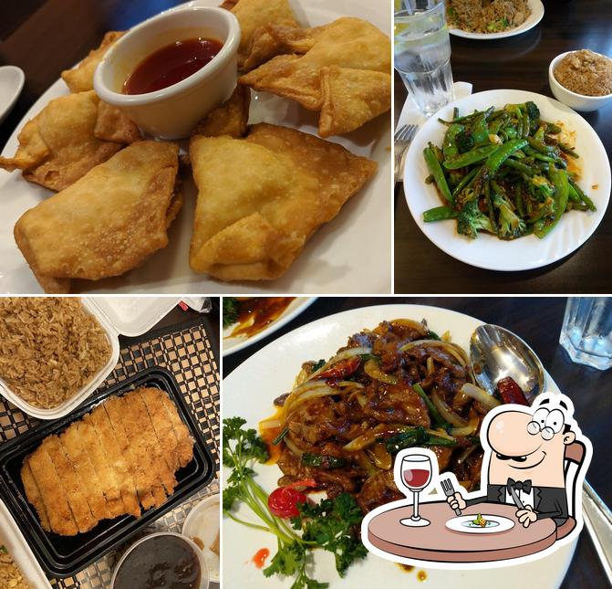 Platos en T. Jin's China Diner