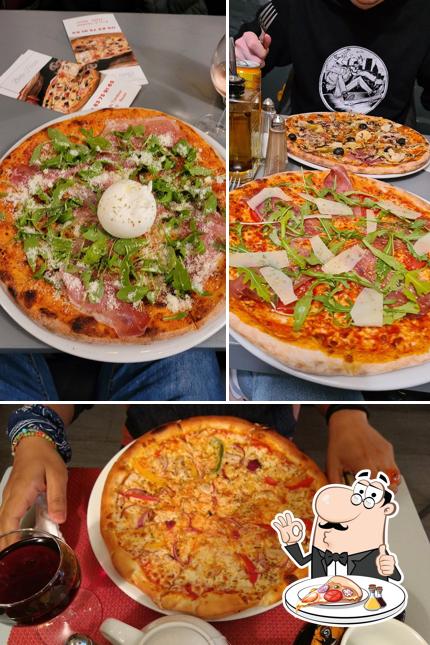 A BELLA PIZZA, vous pouvez essayer des pizzas