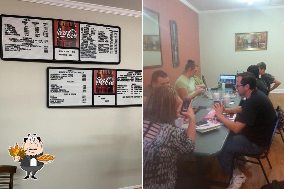 Family Pizza in Restaurant menu and reviews