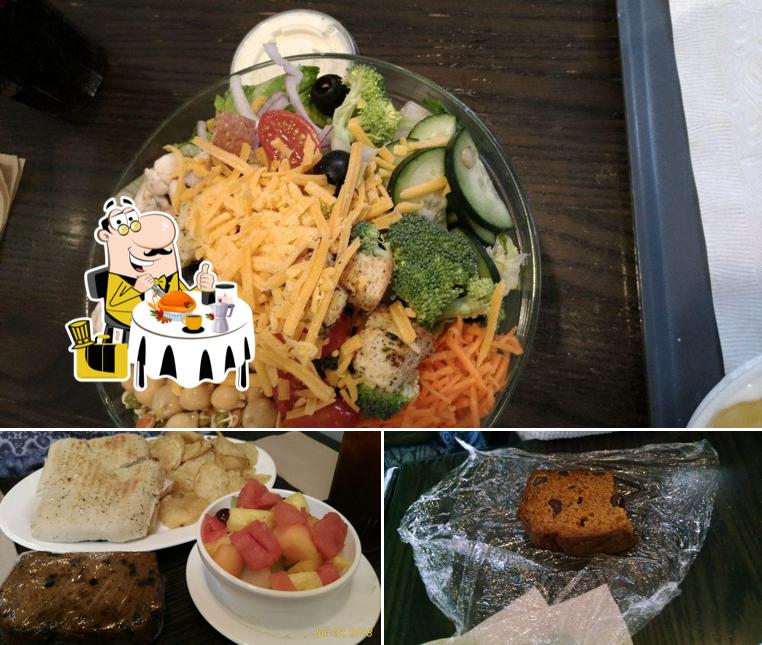 Fruit & Salad Co., 680 Pittsford Victor Rd in Rochester Restaurant