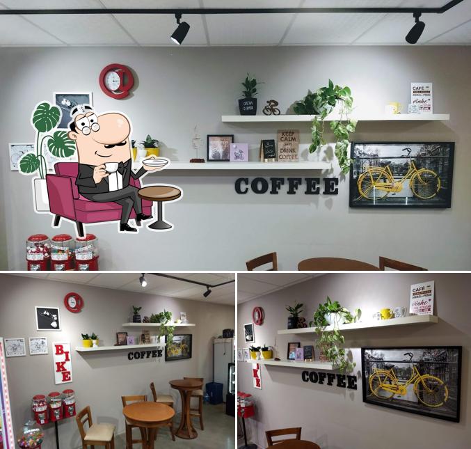 Pretinho Básico Cafeteria
