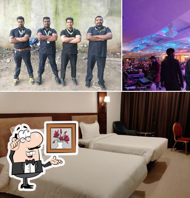 Hotel TipTop International, Pune Restaurant reviews