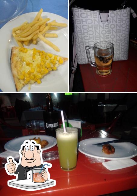 A foto a D'Parma Restaurante e Pizzaria’s bebida e comida