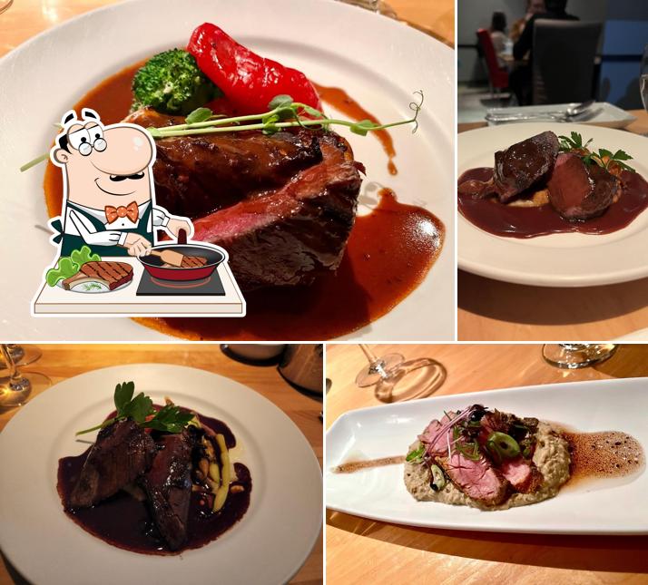 Get meat dishes at Restaurant L'Entr-Amis