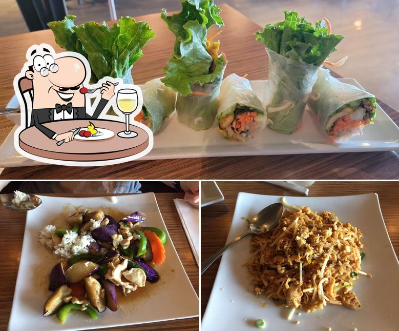 Sumran Thai Cuisine in Westminster Restaurant menu and reviews