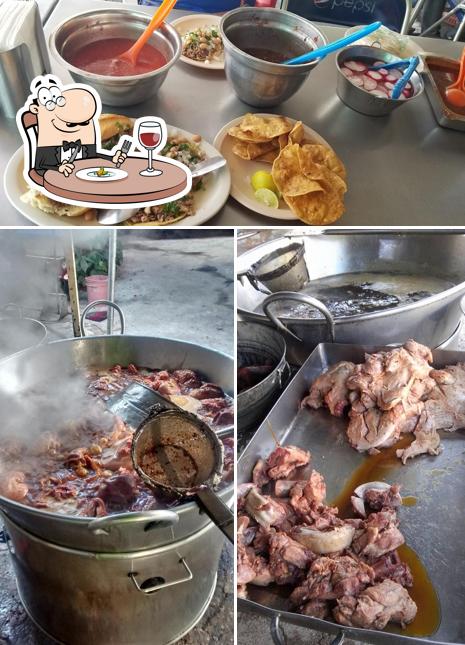 Restaurante Tacos El Paisa, Guadalajara, Av. Patria 863 Opiniones del