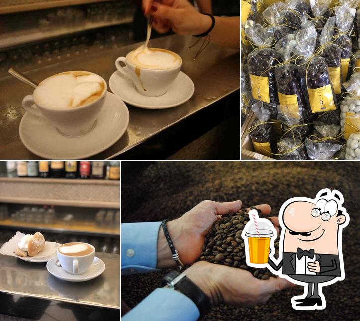 Disfrutra de tu bebida favorita en Sant' Eustachio Caffè