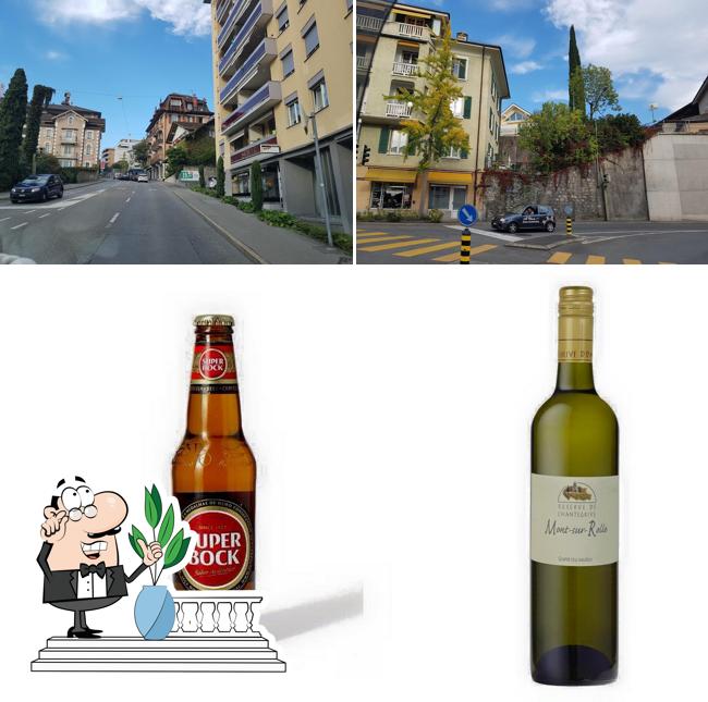 Tra le varie cose da Flash Pizzas si possono trovare la esterno e bevanda