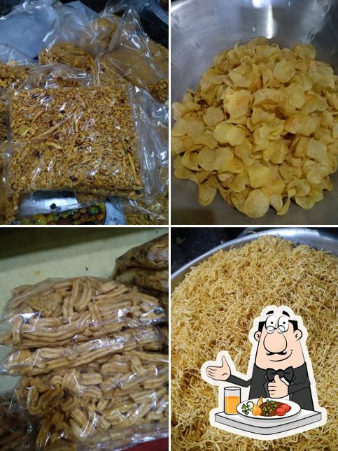 Dhiraj Snacks