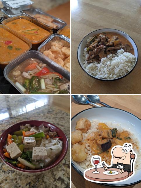 C3a0 Restaurant Nichas Thai Kitchen Dishes 