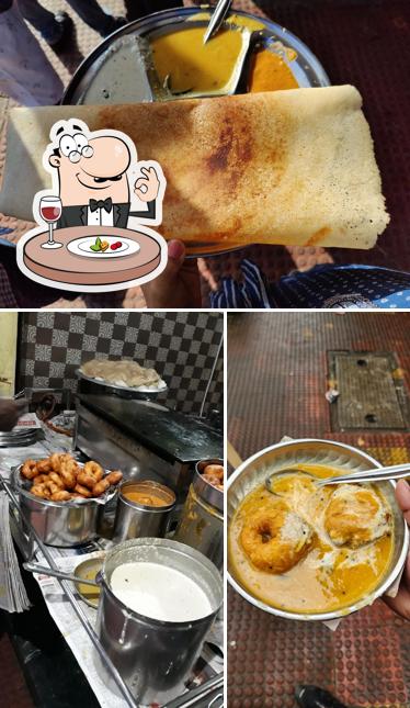 Food at Shree Balaji Snacks