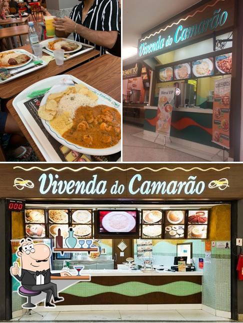 O Vivenda do Camarao se destaca pelo interior e comida