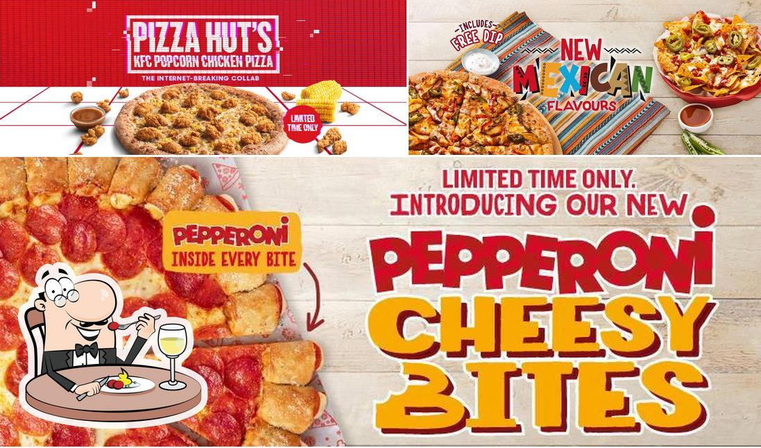 Pizza Hut Delivery, 234 High St in Uxbridge Restaurant menu and reviews