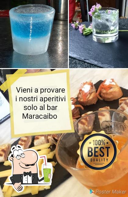 Goditi un drink a BAR Maracaibo Sinagra