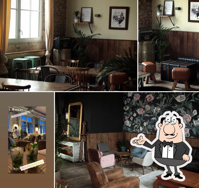 L'intérieur de Chez Nous, French Pub & Savoir-Vivre