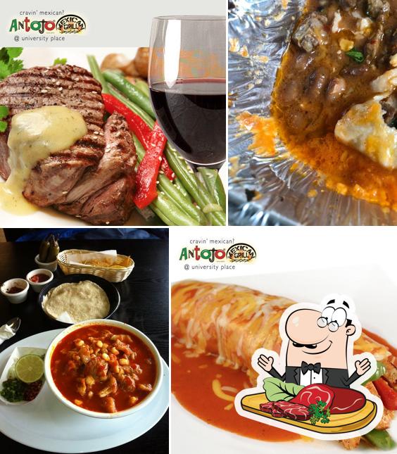 Antojos Mexican Grill tiene recetas con carne