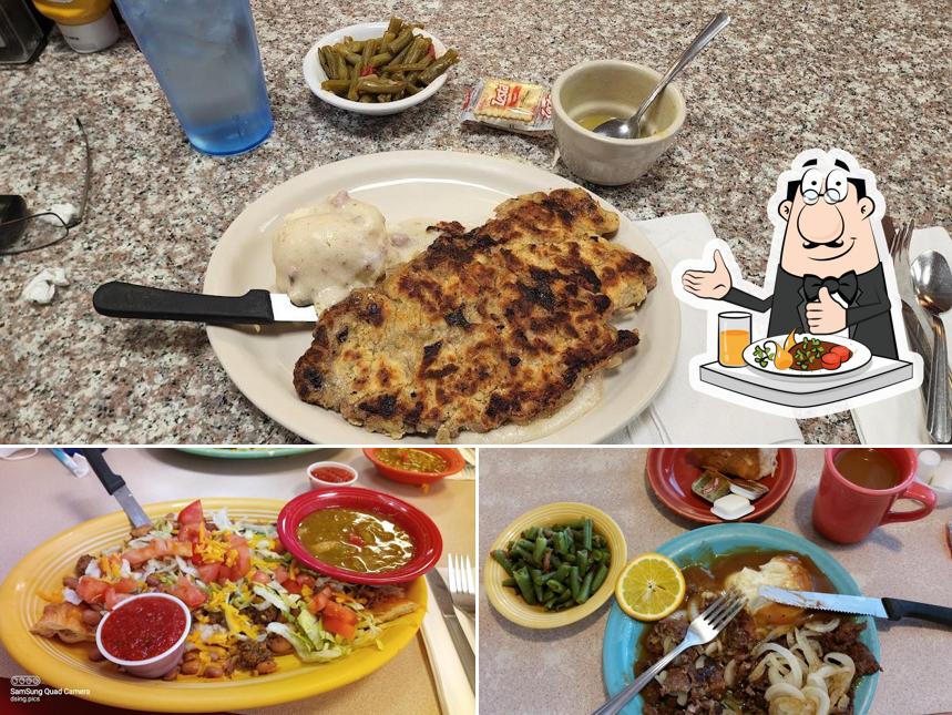 Earl's Family Restaurant in Gallup Restaurant menu and reviews