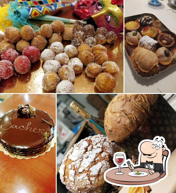 Platti al Pasticceria Dolce Mania