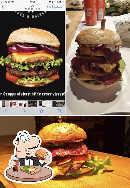 Prenez un hamburger à Q-Burger House