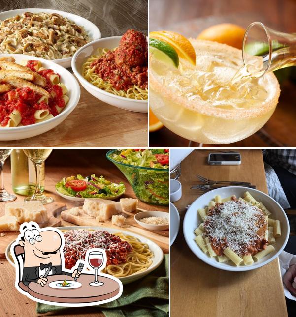 Olive Garden Italian Restaurant, 517 W Main St in Uniontown