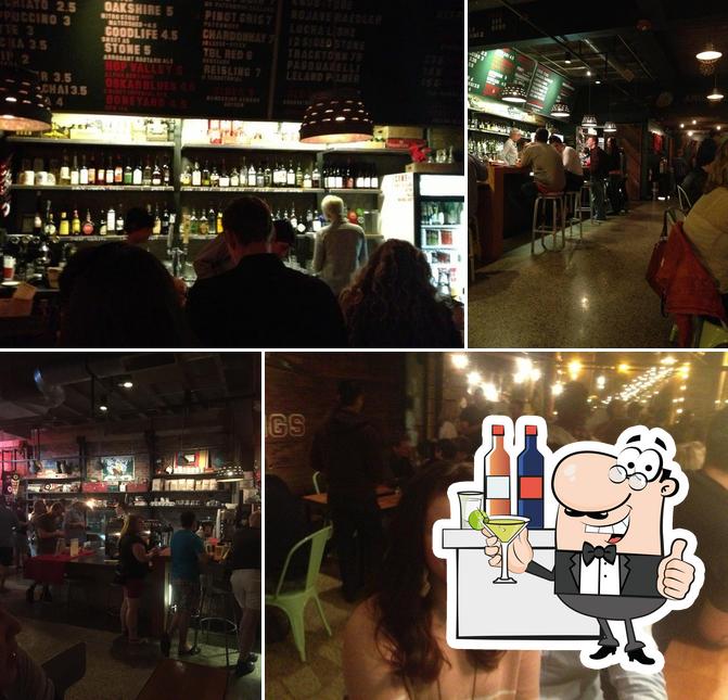 The Barn Light Bar in Eugene Restaurant menu and reviews