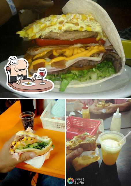 Comida em Hamburgueria Sabor do Sul - Pit Stop Lanches