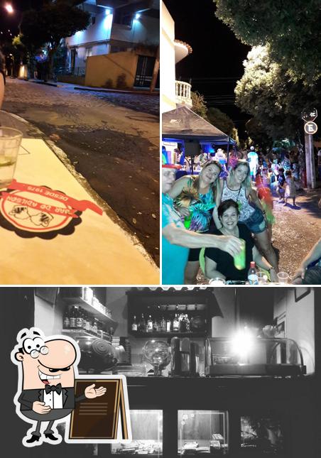 O exterior do Bar Do Adilson