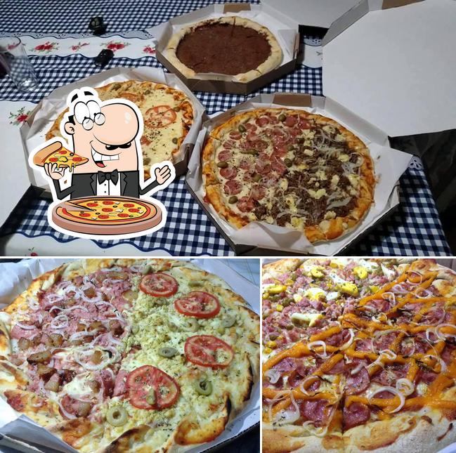 Peça diversos estilos de pizza