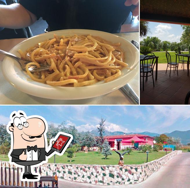 Guarda gli esterni di Ristorante Rubino