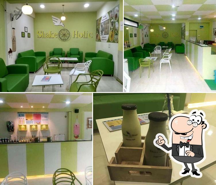 The interior of Shake O Holic