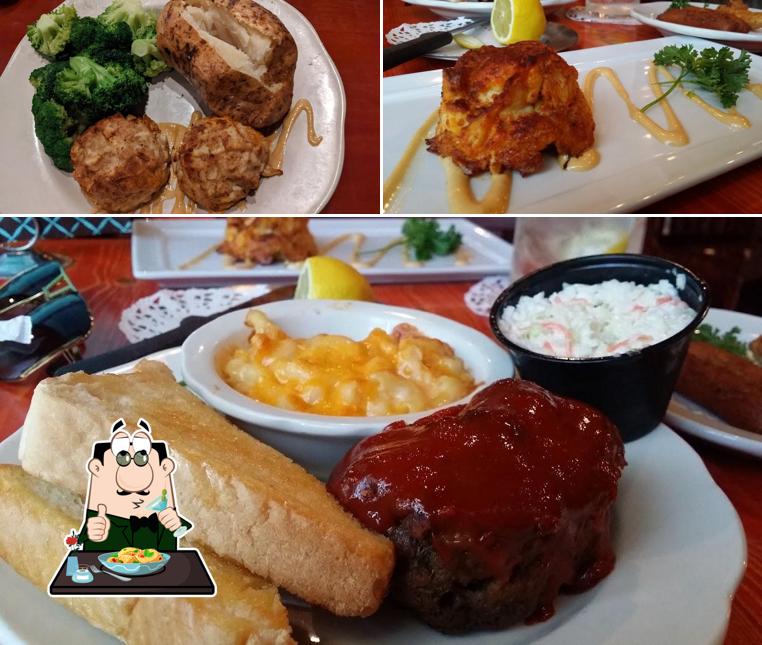 The Tin Fin Restaurant in Rincon Restaurant menu and reviews