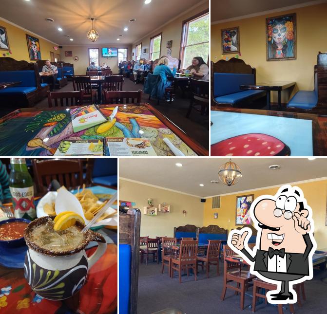 Avocados Mexican Grill in Wisconsin Rapids Restaurant menu and reviews