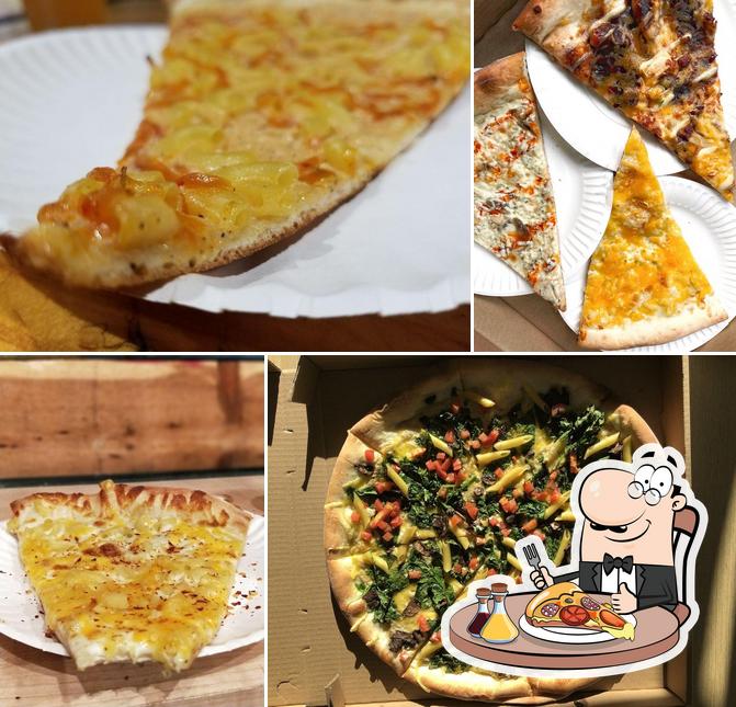 Ian's Pizza by the Slice in Seattle - Restaurant menu and reviews