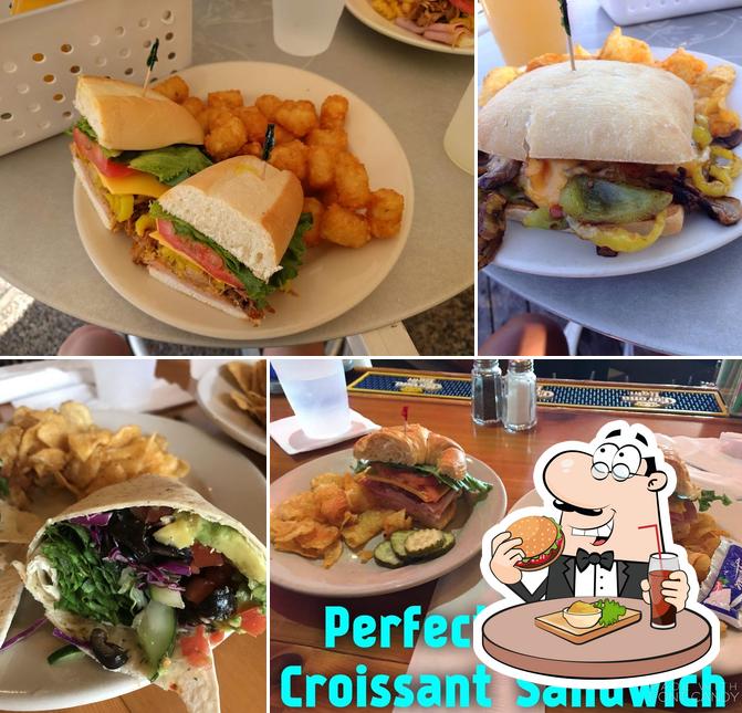 Find the best place to eat in Crosslake, spring 2024 Restaurant Guru