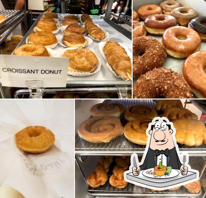 Best cronuts in Elk Grove restaurants, winter 2024 Restaurant Guru