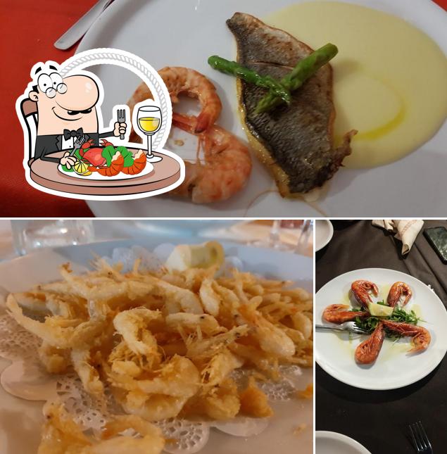 Prenditi la cucina di mare a Antica Trattoria Da N'dino