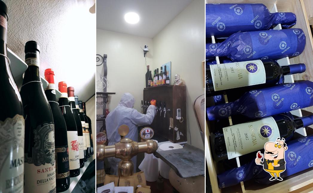 Assaggia il vino di Enoteca Il Calice D.o.c