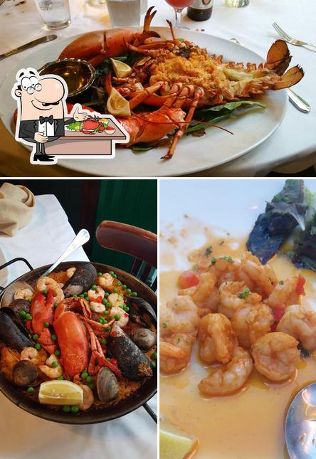 Отведайте блюда с морепродуктами в "Mallorca Restaurant"