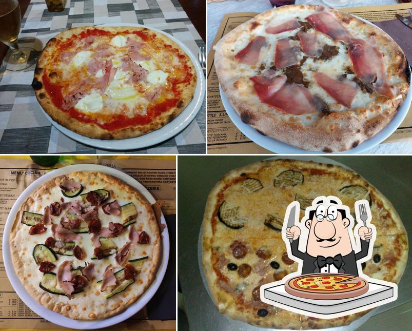 Ordina una pizza a Ristorante Pizzeria Il Triangolo Fratelli Micheli