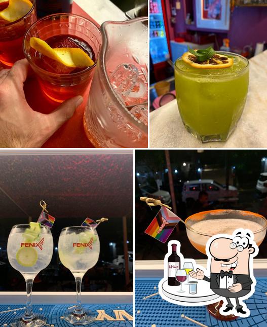 O FENIX POA serve álcool