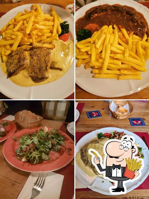 A Restaurant Rössli Limpach puoi prendere Un piatto di patatine