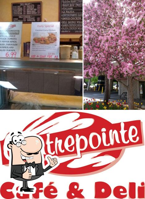 Regarder l'image de Centrepointe Cafe & Deli