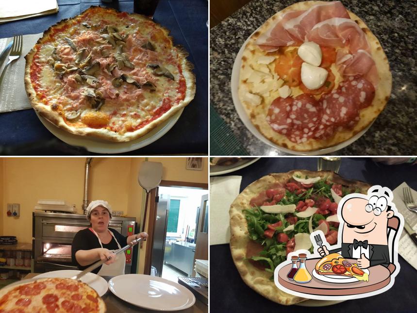 A Pizzeria Sotto la Torre Arezzo, puoi provare una bella pizza