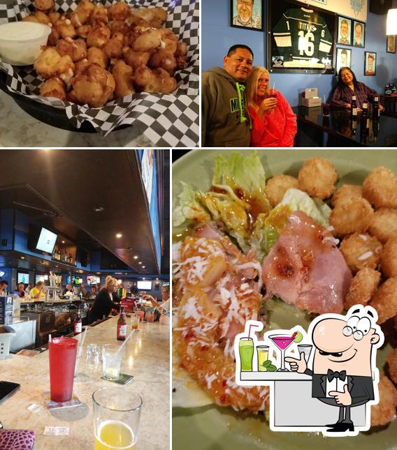 Titan's Sports Saloon in Oakdale Restaurant menu and reviews