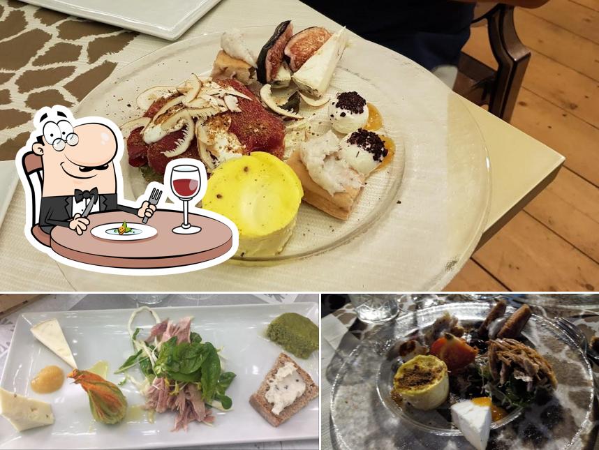 Platti al ART CAFE' ROMA