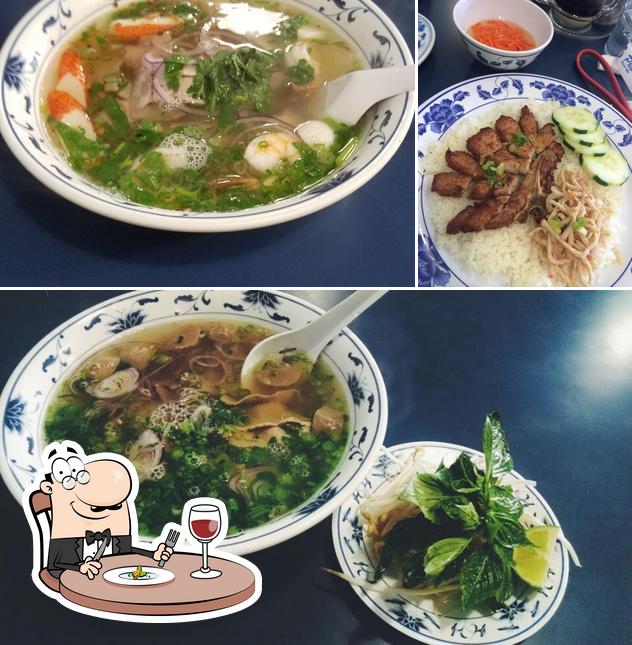 Pho Hoa One Restaurant in Garden City Restaurant menu and reviews