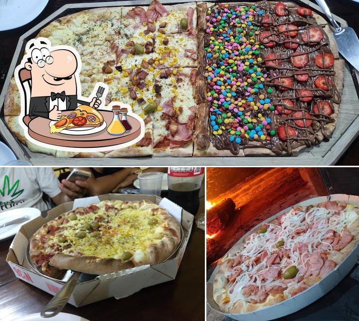 Escolha pizza no Pizzaria Paulista