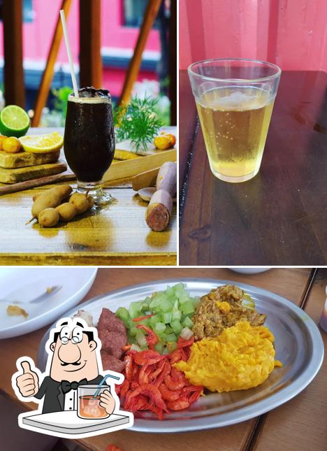 Esta é a imagem mostrando bebida e comida a Digaê bar e Bahia
