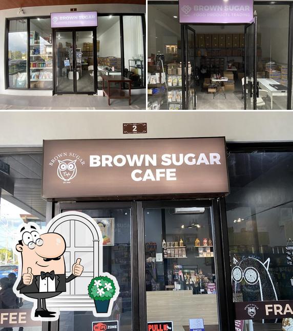 Mira cómo es Brown Sugar Café por fuera